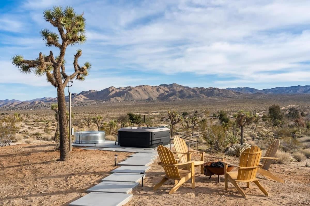Kinetic House-Joshua Trees Sculptures Cowboy Pool Vila Yucca Valley Exterior foto